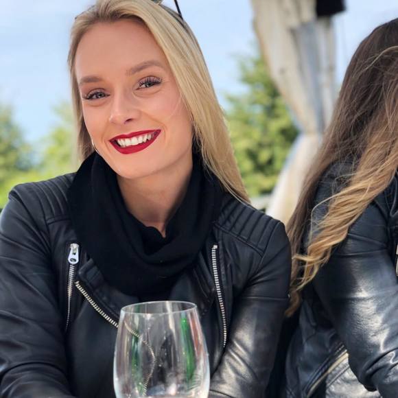 Meet your Posher, Brennagh - Picture 1 of 1